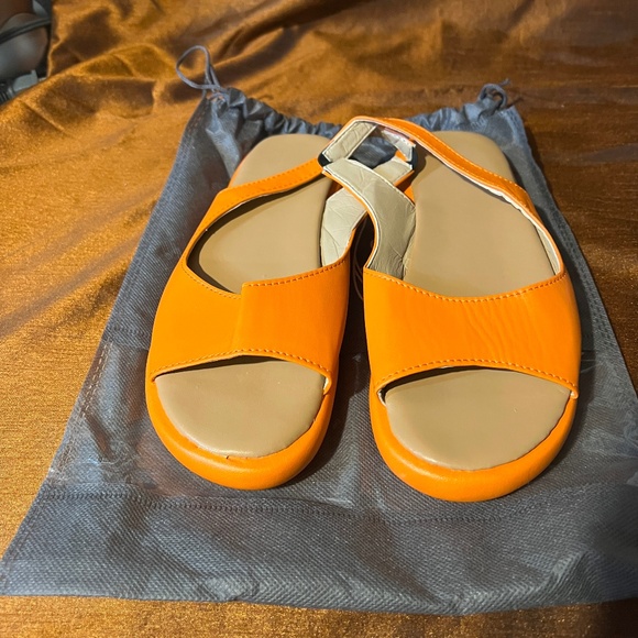 Shoes - Sandal